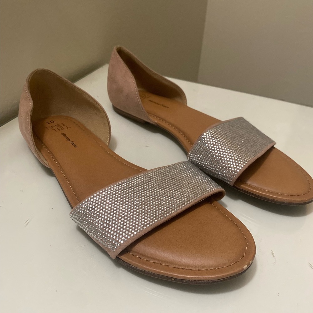 Time and Tru women’s sandals size 10